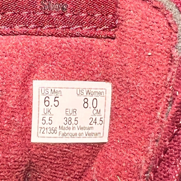 VANS-Maroon (Sz 6.5 Men or 8.0 Women) Canvas High-Top Sneakers - Picture 6 of 6